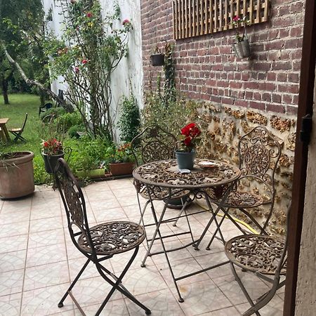 Studio Avec Terrasse Sur Jardin Fontenay-sous-Bois Dış mekan fotoğraf